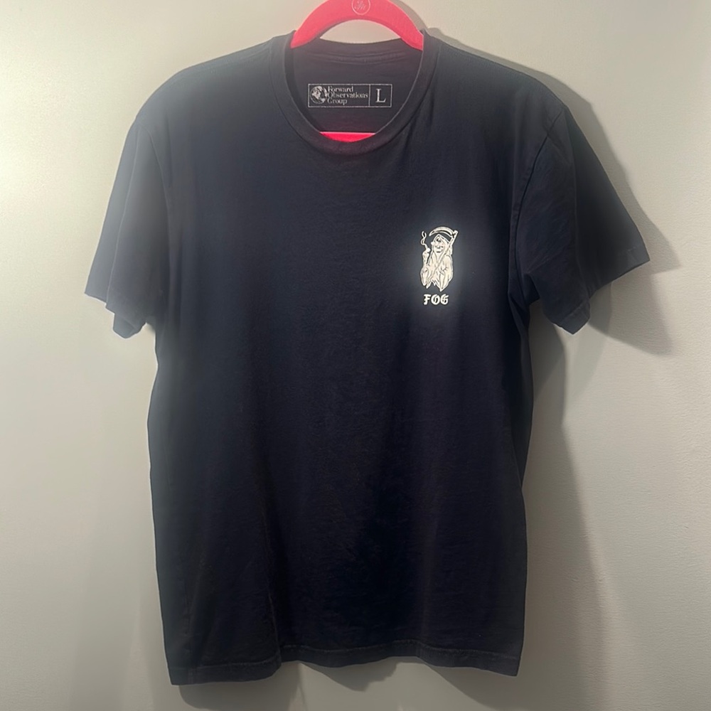 Forward Observations Group Skelly Boi Navy Tee Size Large GREAT CONDTION